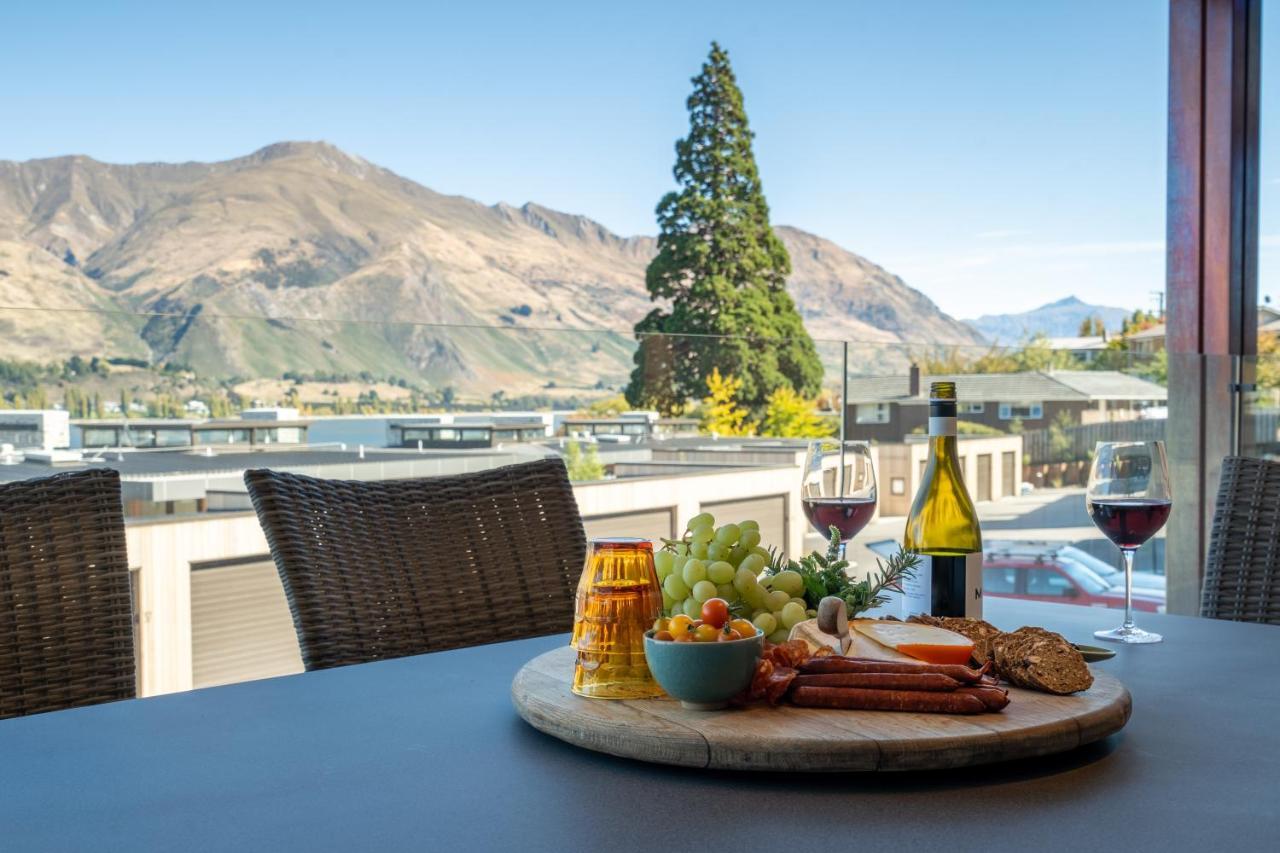 Winona Of Wanaka - Luxury Lakefront Apartment Ngoại thất bức ảnh