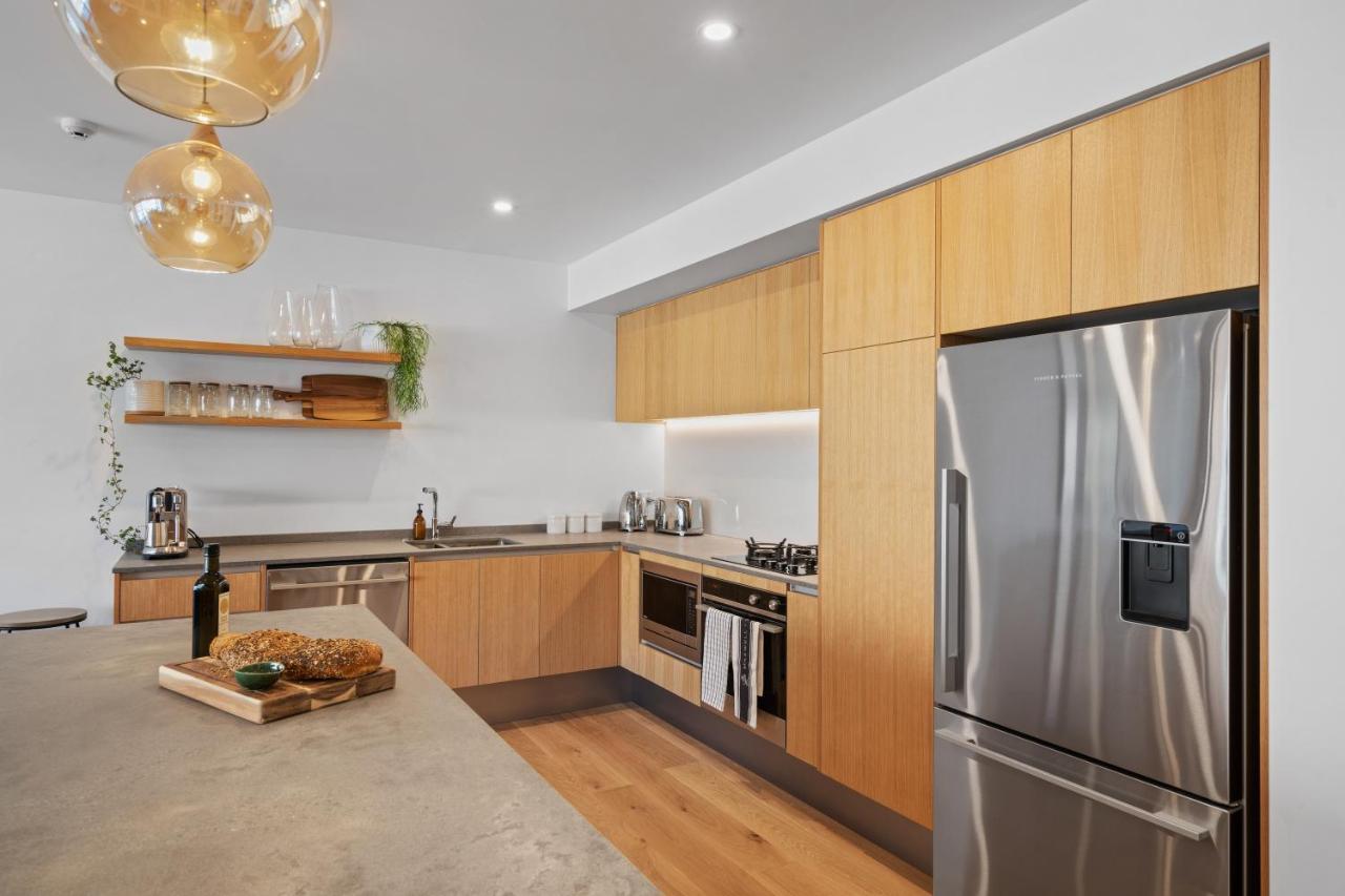 Winona Of Wanaka - Luxury Lakefront Apartment Ngoại thất bức ảnh