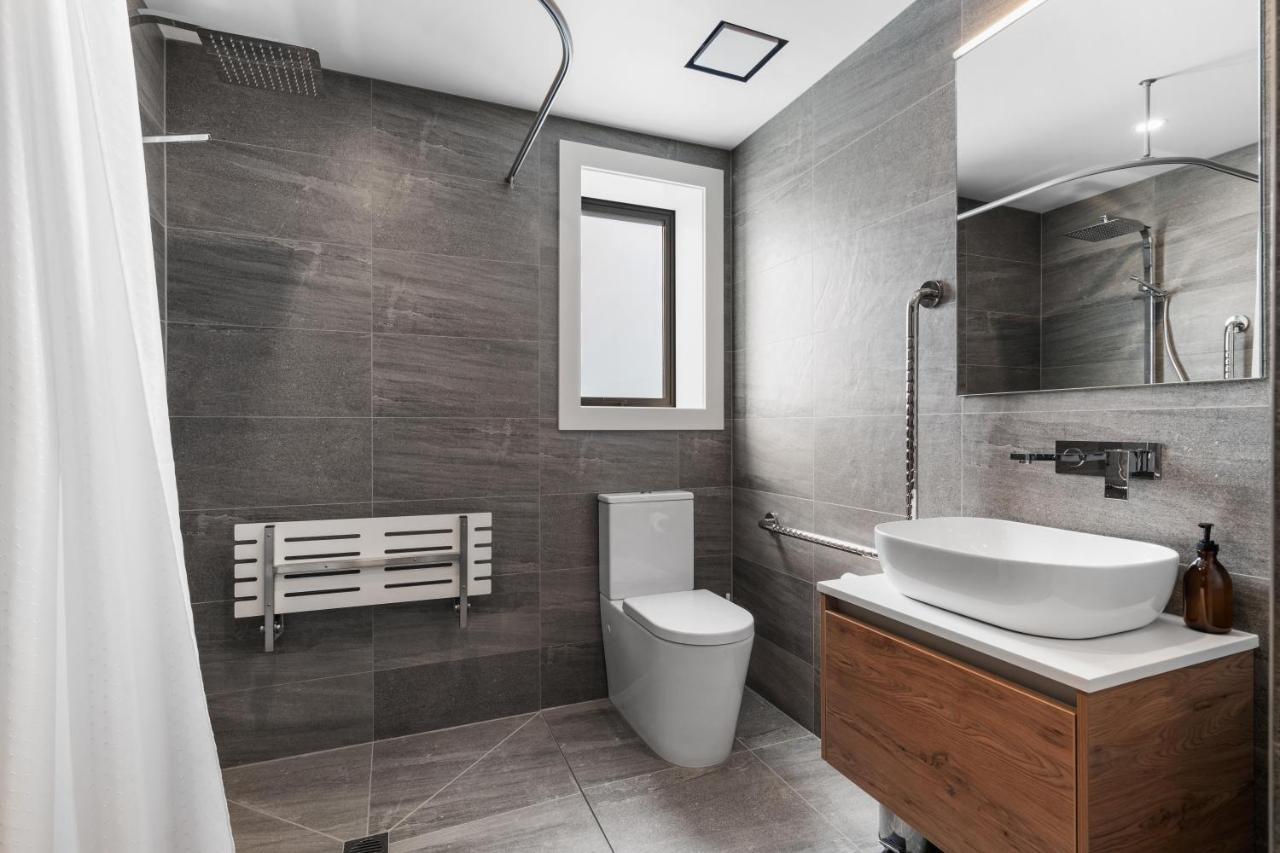 Winona Of Wanaka - Luxury Lakefront Apartment Ngoại thất bức ảnh