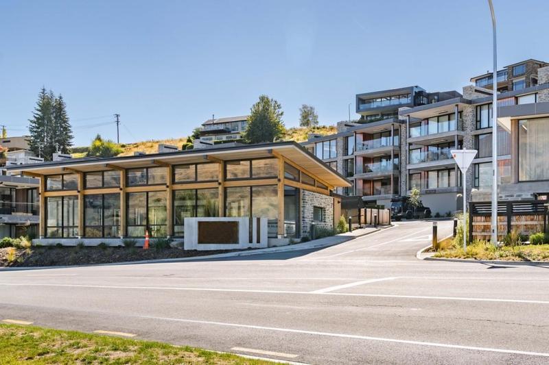 Winona Of Wanaka - Luxury Lakefront Apartment Ngoại thất bức ảnh